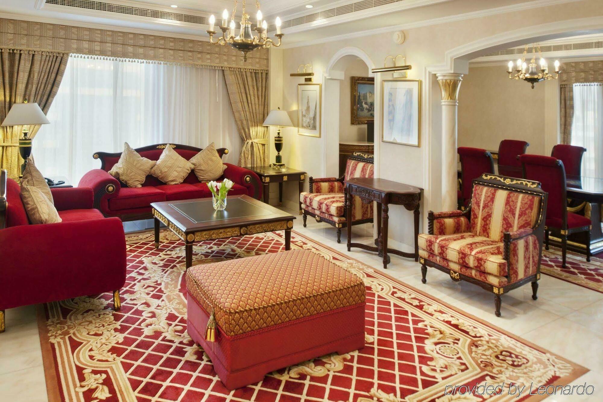 Millennium Downtown Hotel 4*