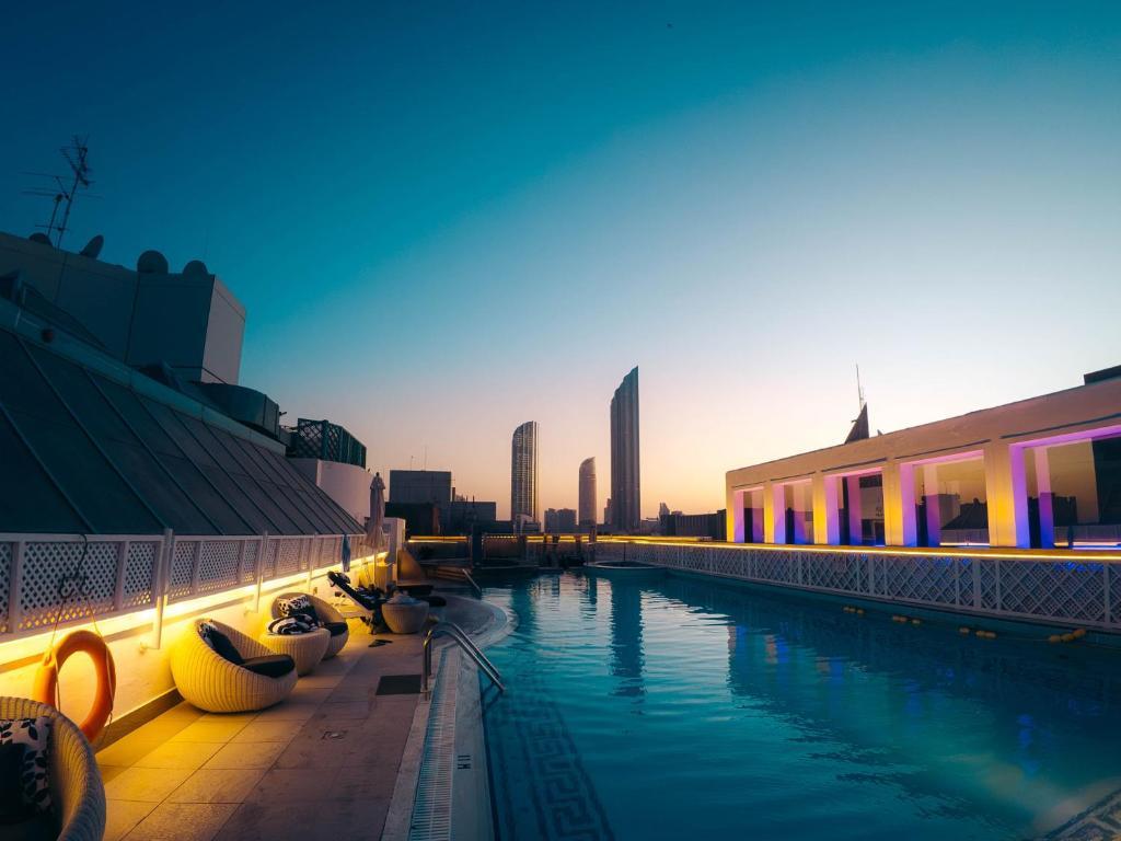 Millennium Downtown 4*